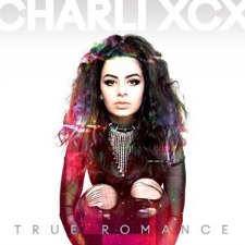 CHARLI XCX. True Romance, nº30 Popout de 2013