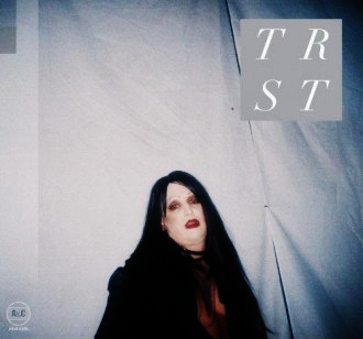 TRUST. TRST, disco del año Popout de 2011