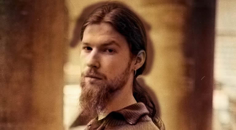 APHEX TWIN