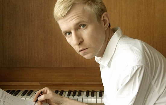 foto de JAY-JAY JOHANSON